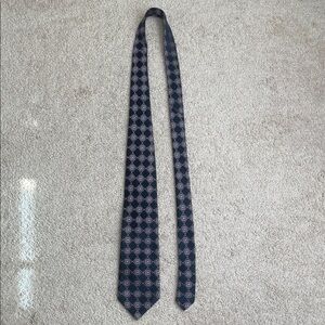 George Foreman Navy and Fucsia Handmade Silk Patterned Tie